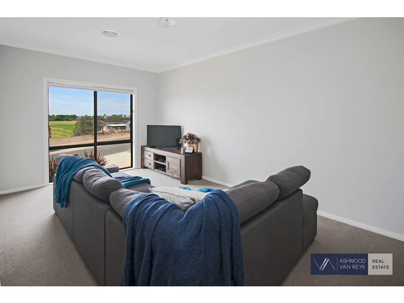 36 Morton Dr, Eastwood VIC 3875
