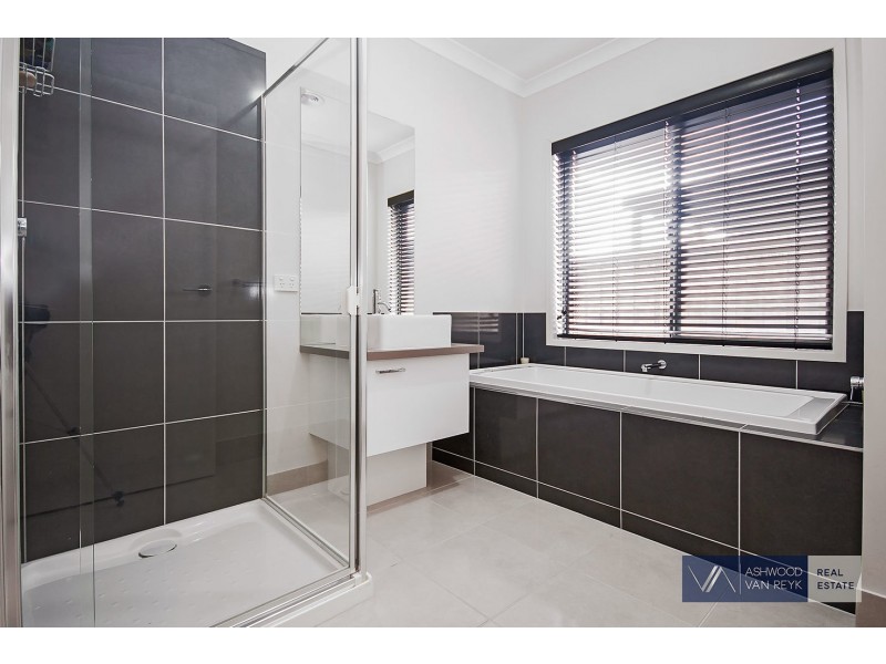 8 Whipbird St, Bairnsdale VIC 3875