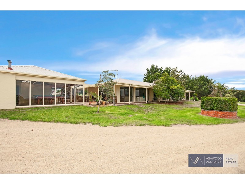 25 Balfours Rd, Lucknow VIC 3875