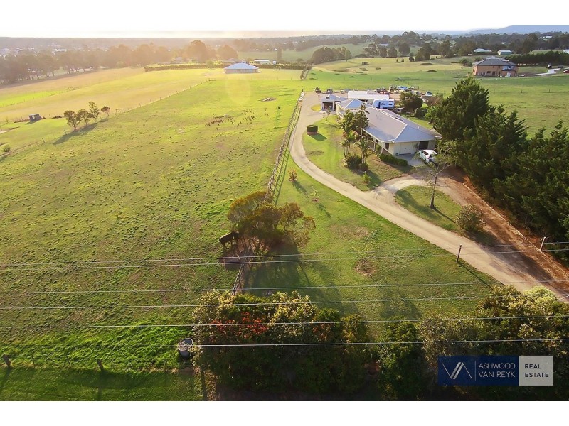 25 Balfours Rd, Lucknow VIC 3875