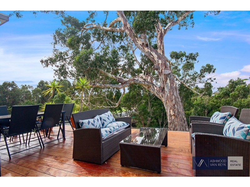 1A Morton Dr, Eastwood VIC 3875