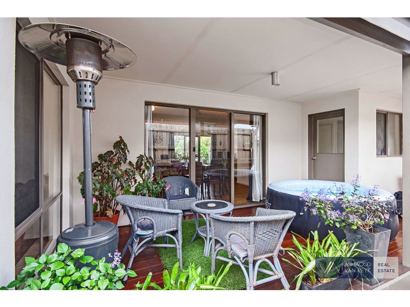 1A Morton Dr, Eastwood VIC 3875