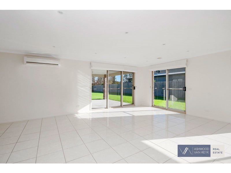 59 Morton Dr, Eastwood VIC 3875