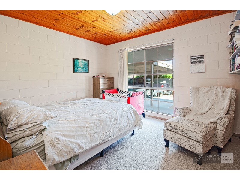 43 Hoyt St, Lindenow VIC 3865