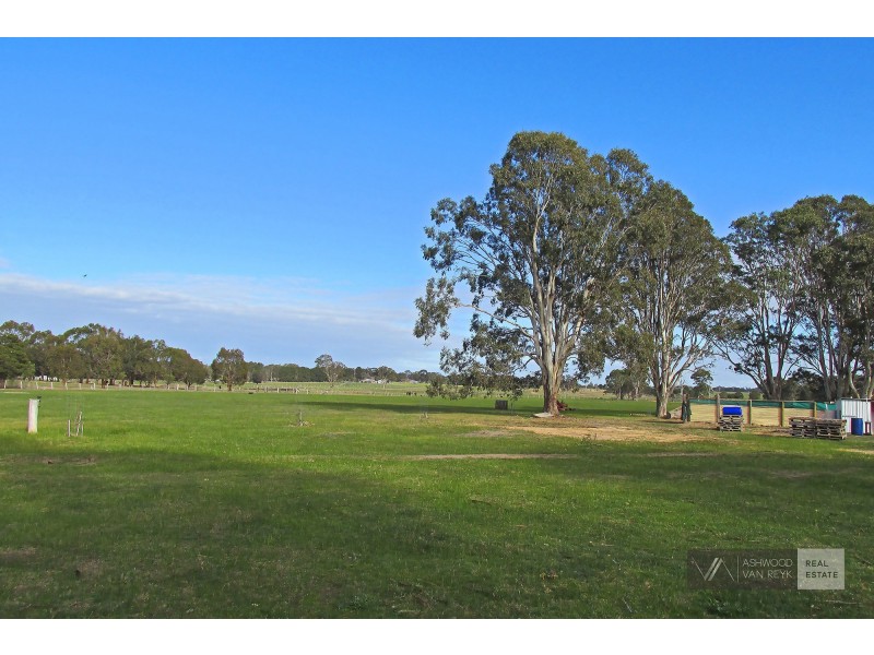 24 Growcott, Lindenow South VIC 3875