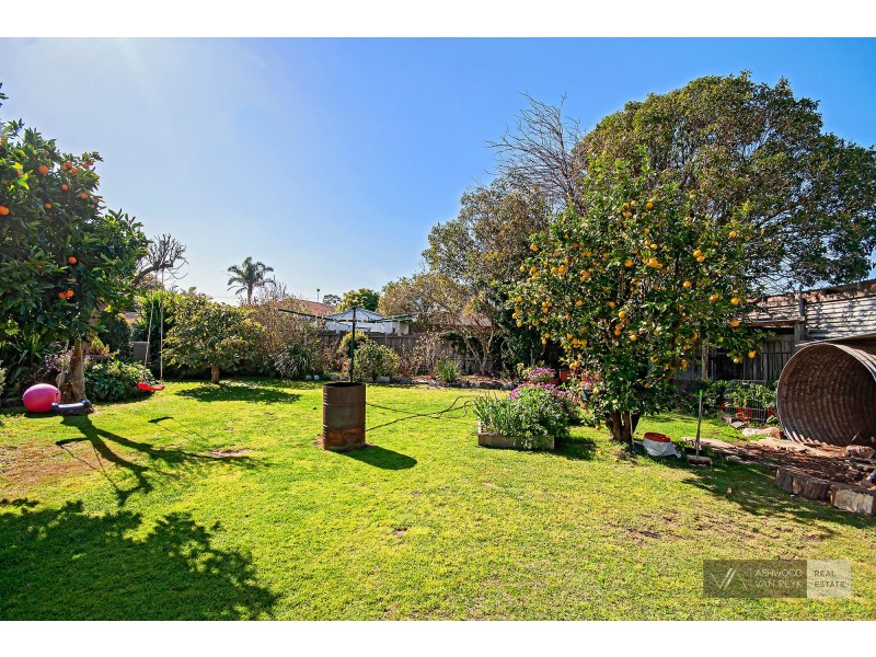 87 Ballantine St, Bairnsdale VIC 3875