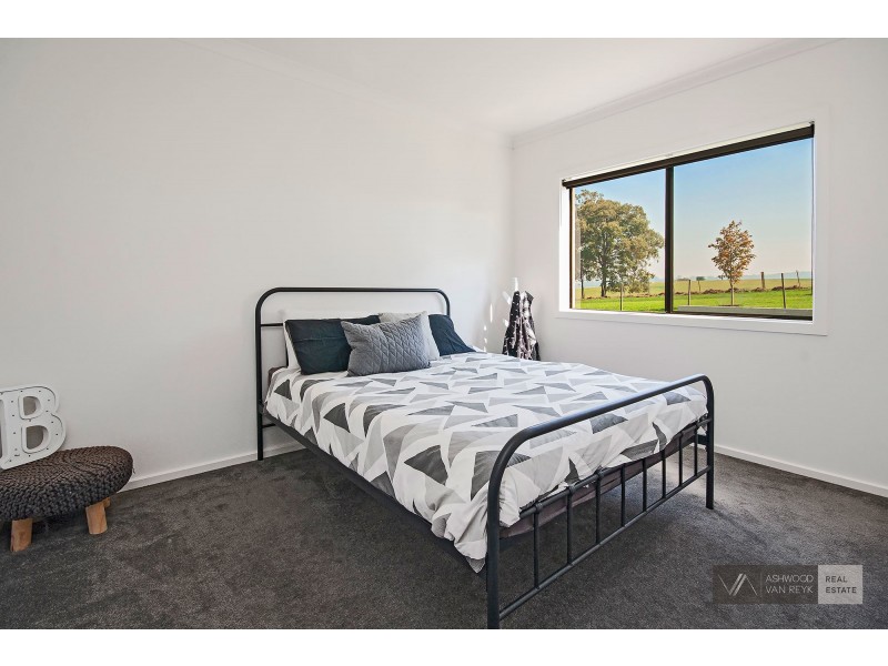 383 Orrs Rd, Wy Yung VIC 3875