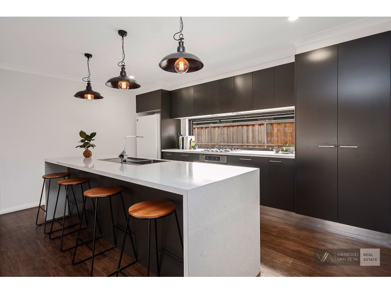 30 Whipbird Street, Bairnsdale VIC 3875