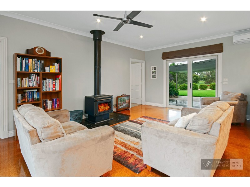 880 Lindenow-glenaladale Rd, Lindenow VIC 3865