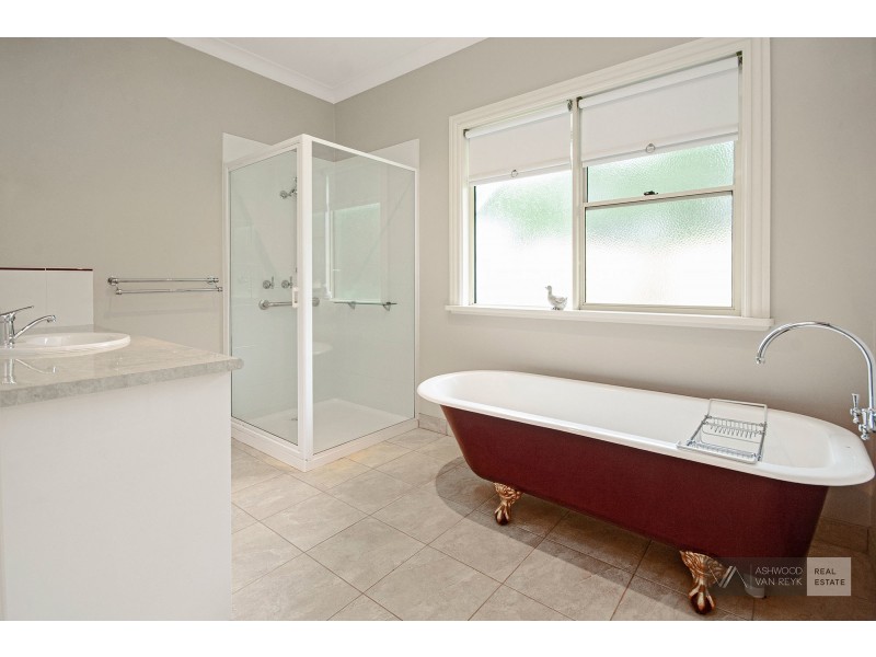 880 Lindenow-glenaladale Rd, Lindenow VIC 3865