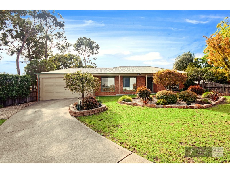 9 Birchwood Ct, Bairnsdale VIC 3875