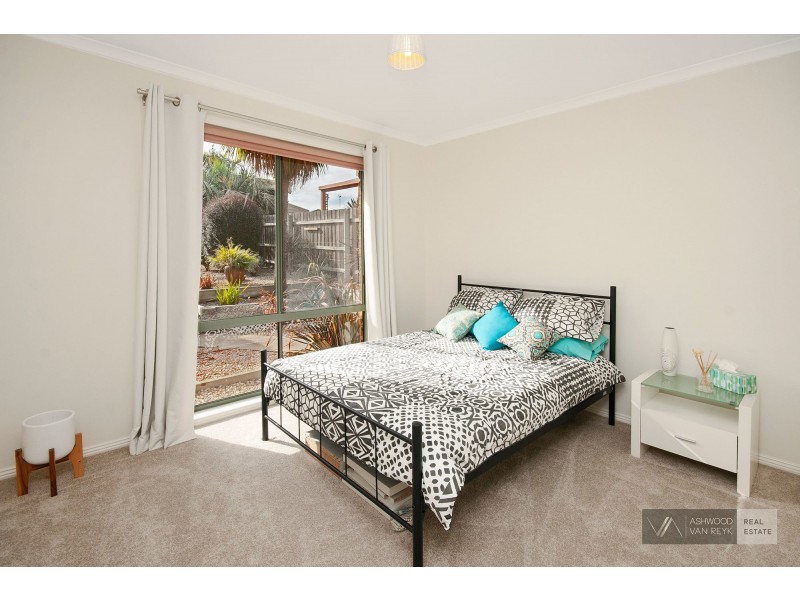 9 Birchwood Ct, Bairnsdale VIC 3875