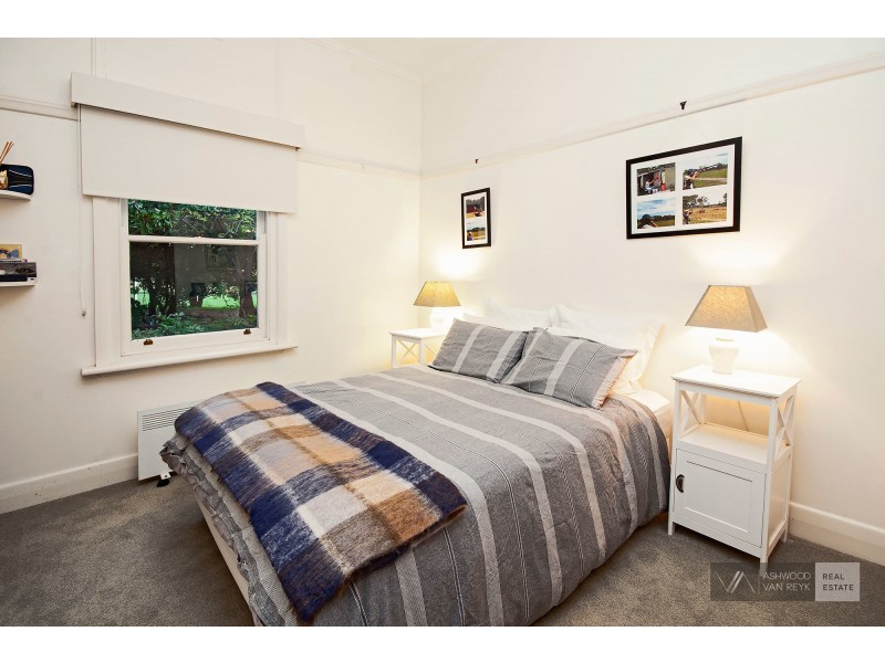 890 Bairnsdale-dargo Rd, Hillside VIC 3875