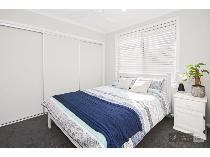 30 Kings Cove Bvd, Metung VIC 3904