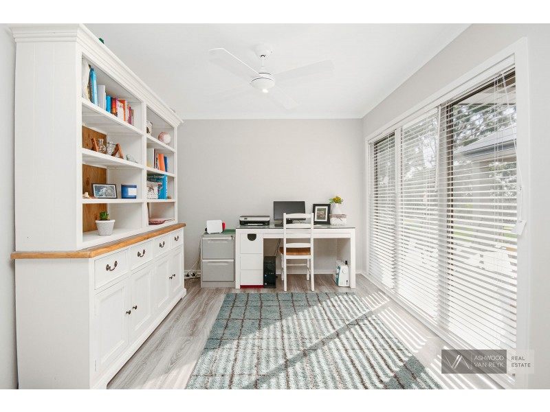 30 Kings Cove Bvd, Metung VIC 3904