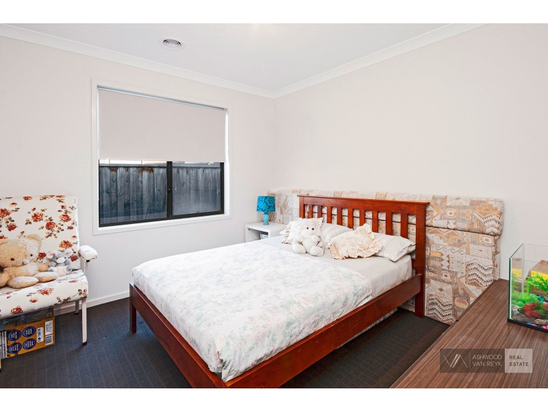 12 Whipbird Street, Bairnsdale VIC 3875