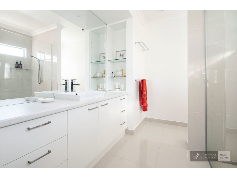 23 Fort King Rd, Paynesville VIC 3880