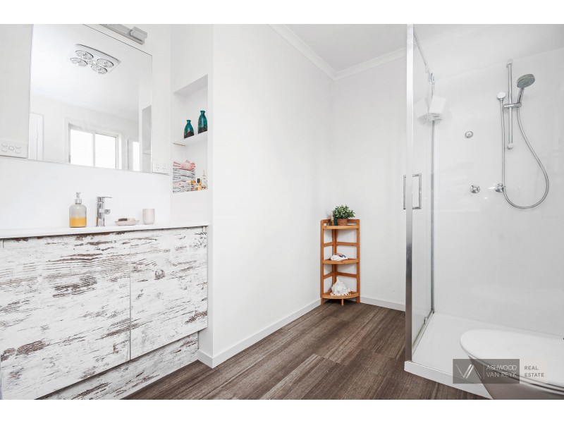 77 Turnbull St, Bairnsdale VIC 3875