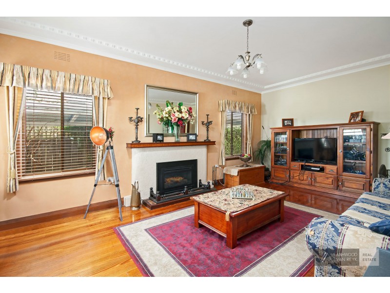 3 Dalmahoy St, Bairnsdale VIC 3875