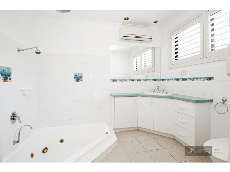 36 Riley St, Bairnsdale VIC 3875