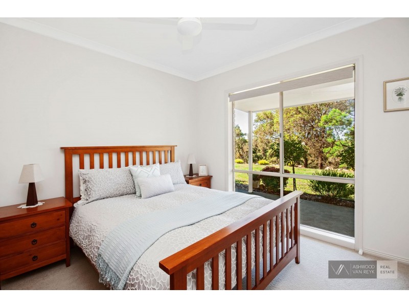 265 Ellaswood Rd, Ellaswood VIC 3875