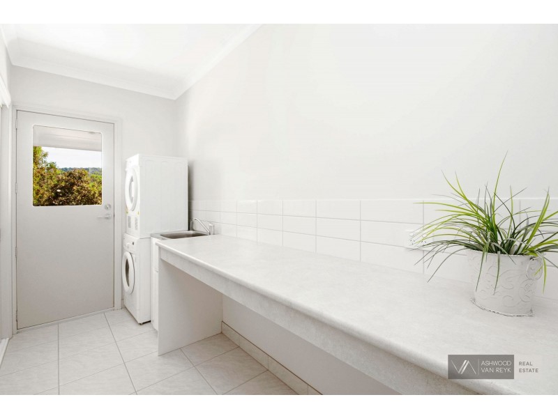 265 Ellaswood Rd, Ellaswood VIC 3875