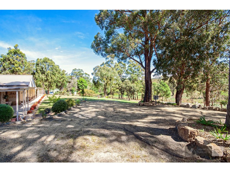 265 Ellaswood Rd, Ellaswood VIC 3875