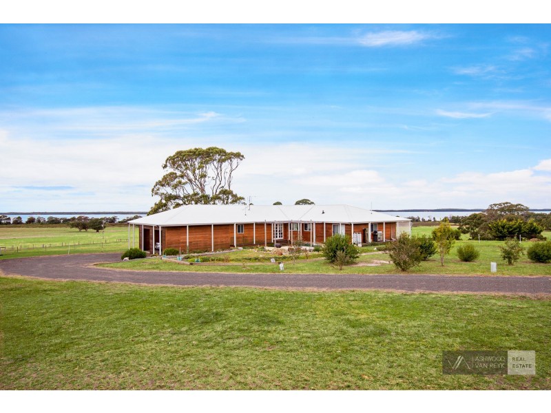 100 Williamson Rd, Forge Creek VIC 3875
