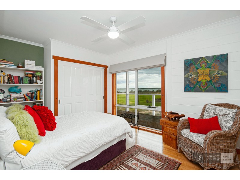 100 Williamson Rd, Forge Creek VIC 3875