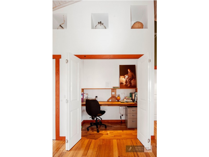 100 Williamson Rd, Forge Creek VIC 3875