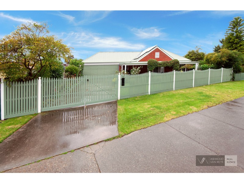 55 Calvert St, Bairnsdale VIC 3875
