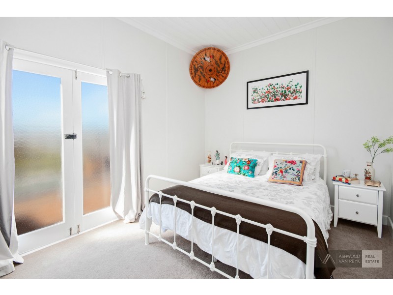 114 Main Rd, Paynesville VIC 3880