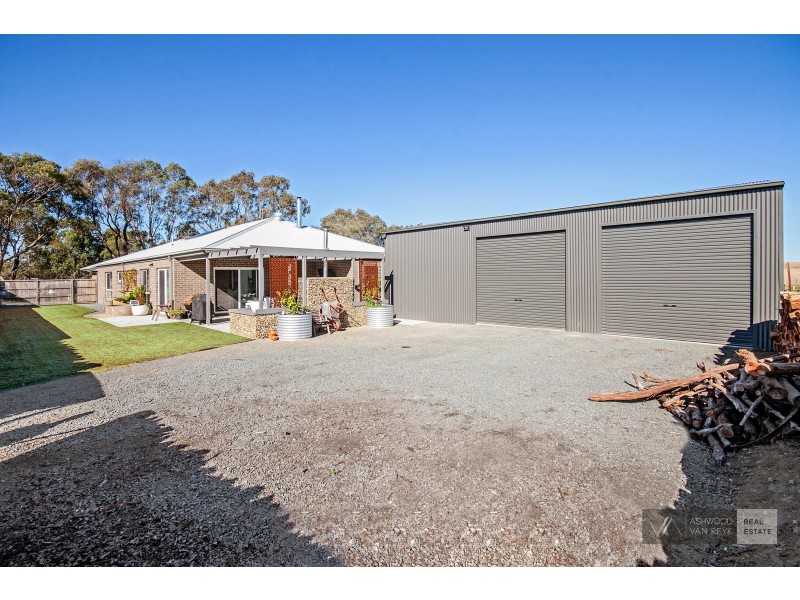 5 Robinson St, Lindenow VIC 3865