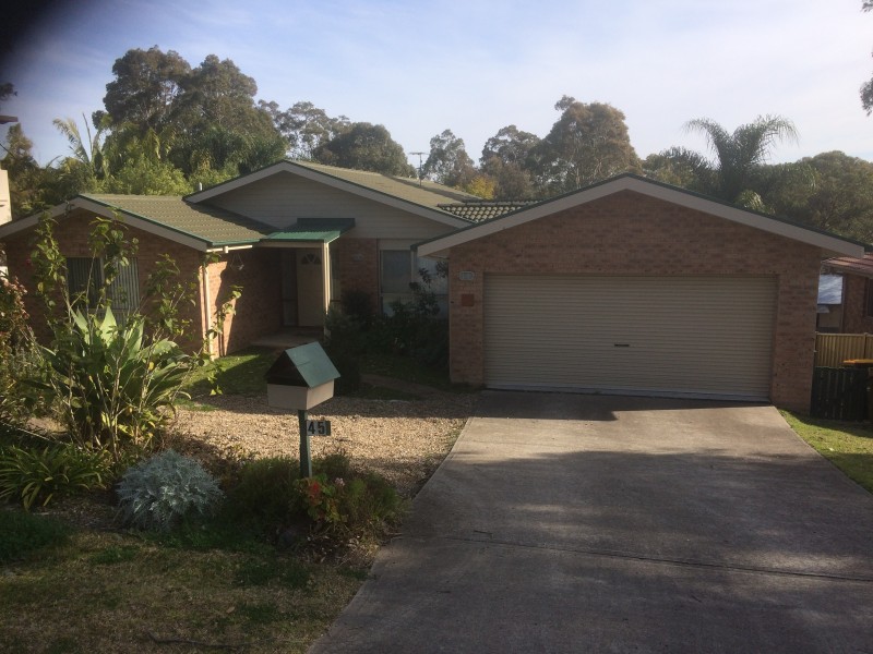45 Berrima Parade, Surfside NSW 2536