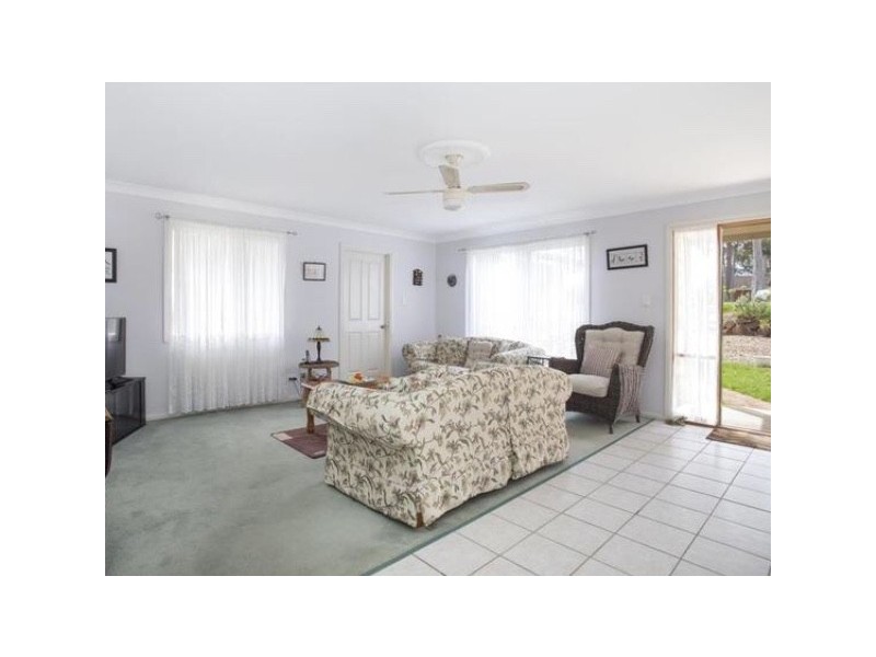 45 Berrima Parade, Surfside NSW 2536