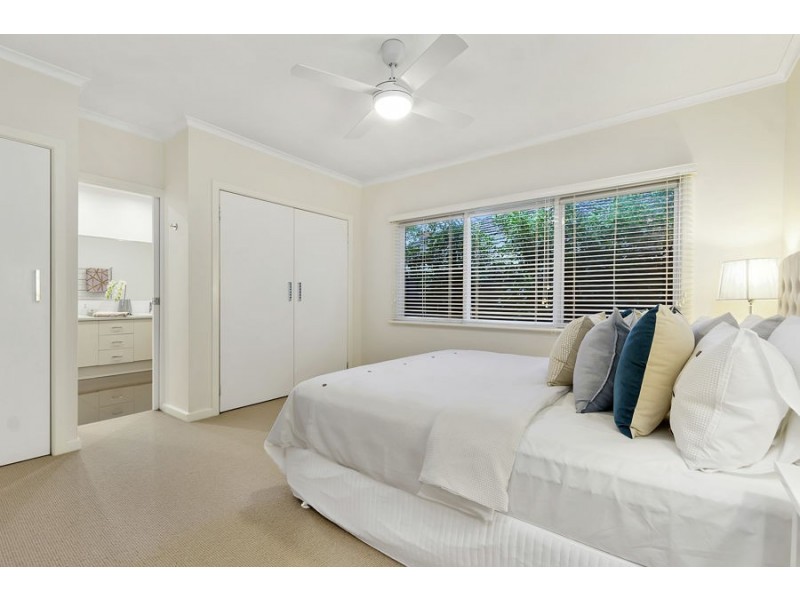 2 Rosalind Crescent, Blackburn, Blackburn VIC 3130