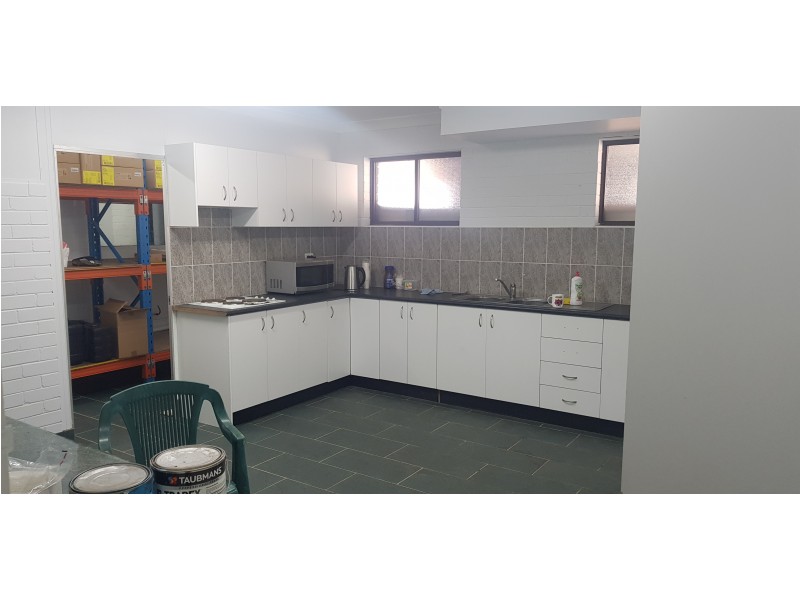 4 Sammut Street, Smithfield NSW 2164