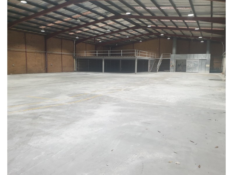 183 Warren Road, Smithfield NSW 2164