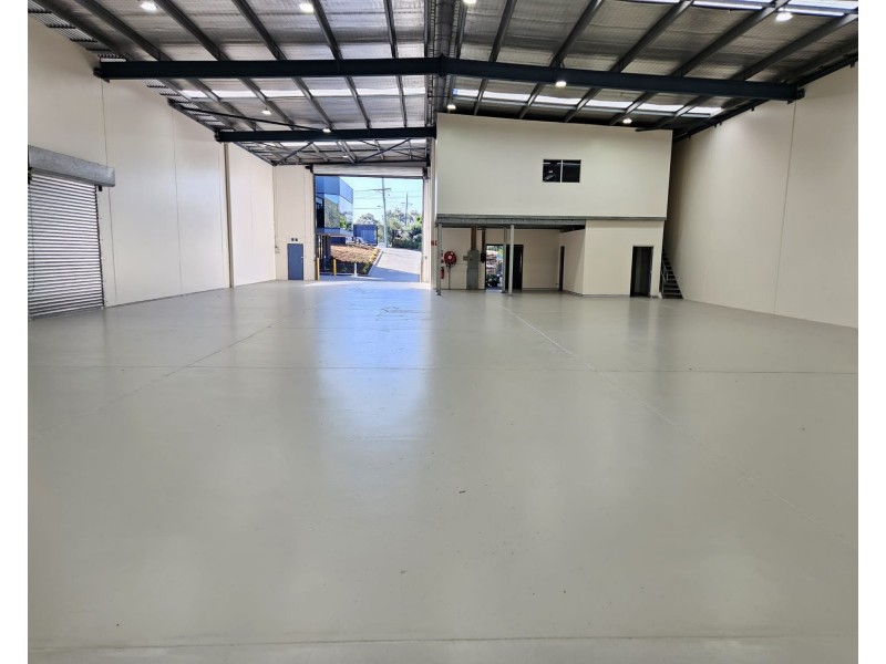 2/30-32 Artisan Road, Seven Hills NSW 2147