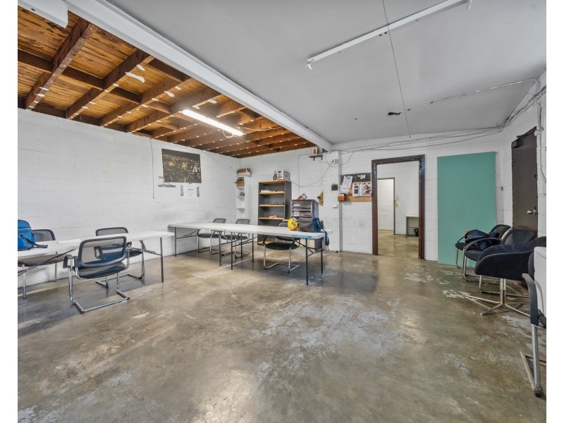 37-39 Pavesi Street, Smithfield NSW 2164