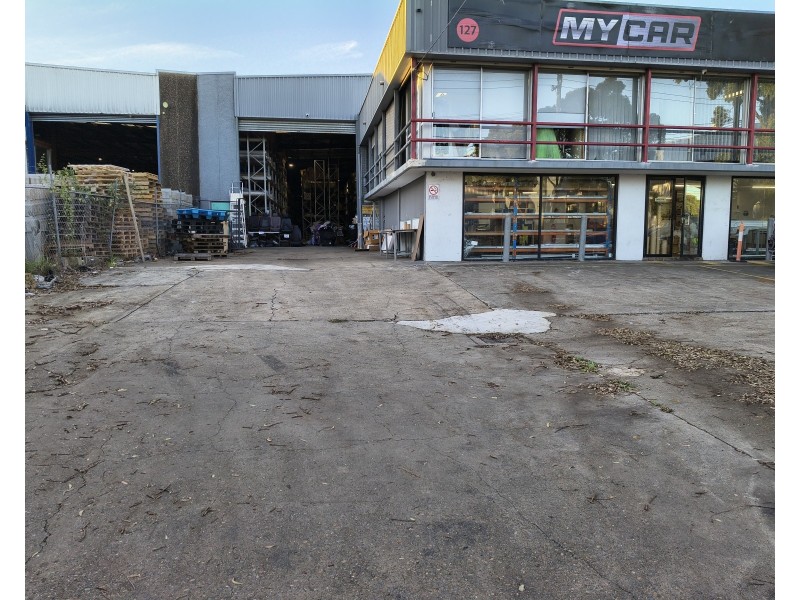 127 Lisbon Street, Fairfield East NSW 2165