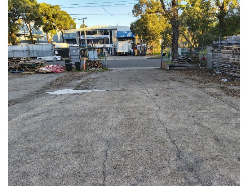 127 Lisbon Street, Fairfield East NSW 2165