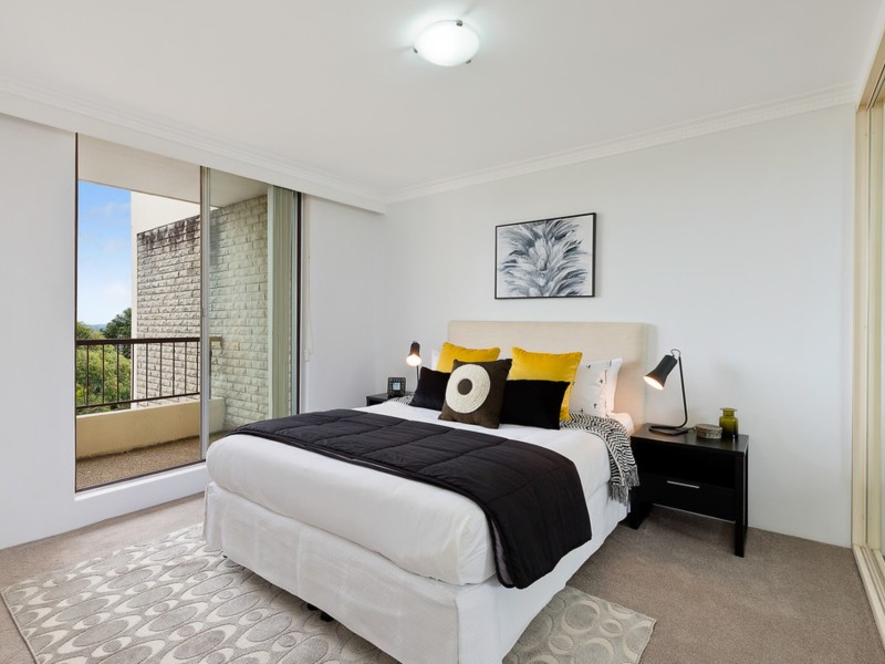 8D, 8-12 Sutherland Road, Chatswood NSW 2067