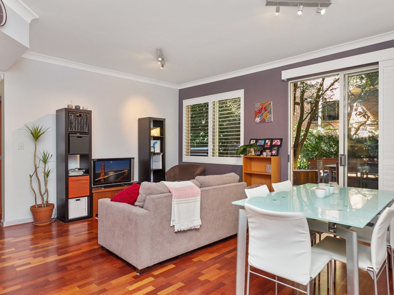 2/85 Shirley Rd, Wollstonecraft NSW 2065