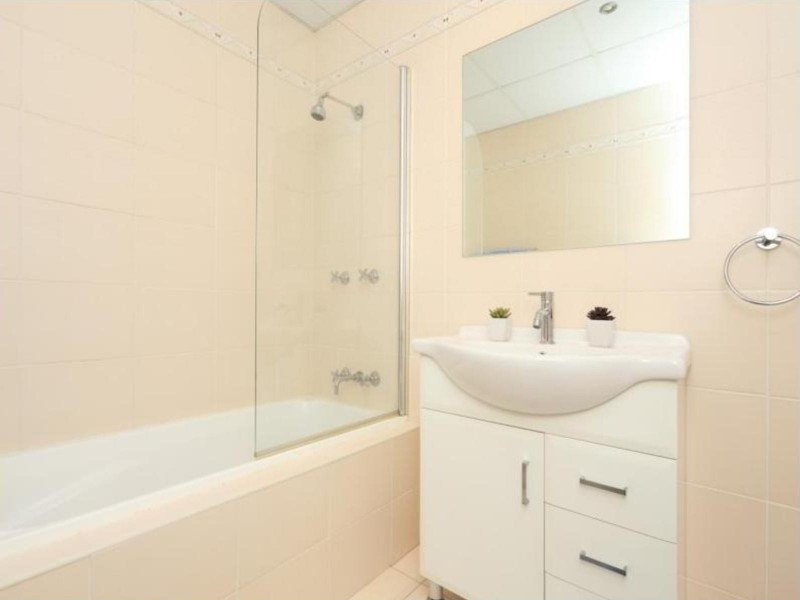 2/587 Willoughby Rd, Willoughby NSW 2068