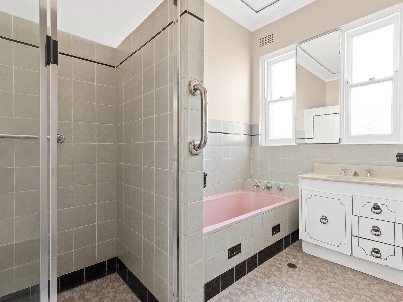 11 Wilona Ave, Greenwich NSW 2065