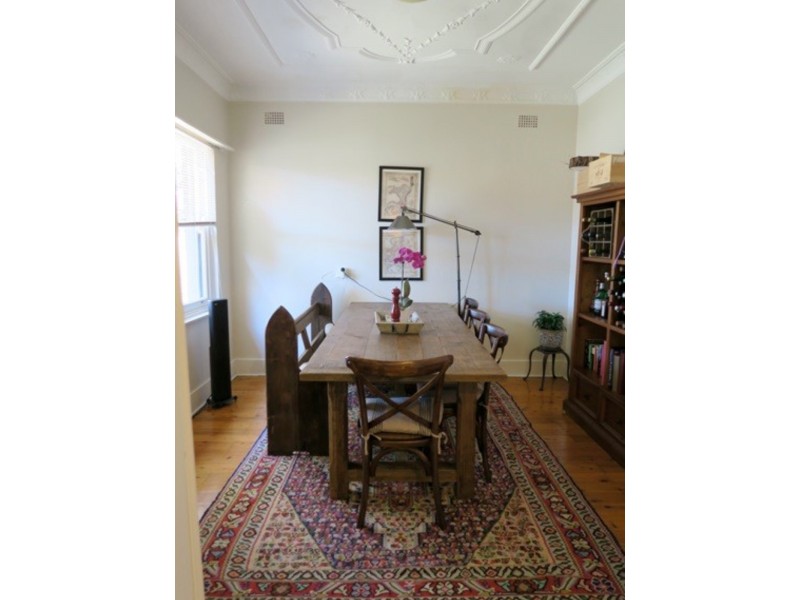 2 Hollywood Cres, Willoughby NSW 2068