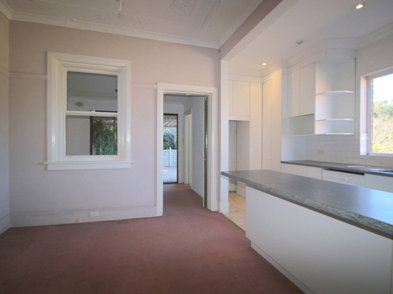 11 Walter St, Willoughby NSW 2068