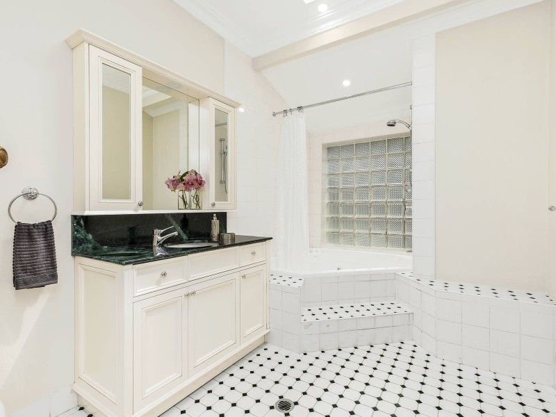 9 Wyalong Street, Willoughby NSW 2068