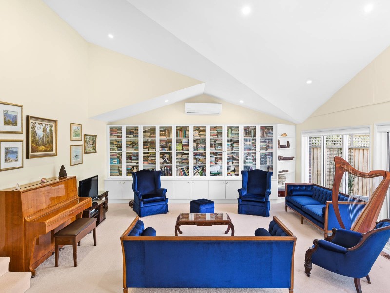 8 Stan Street, Willoughby NSW 2068